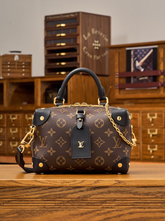 Louis Vuitton Handbag