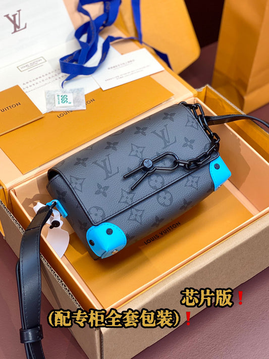 Louis Vuitton Handbag