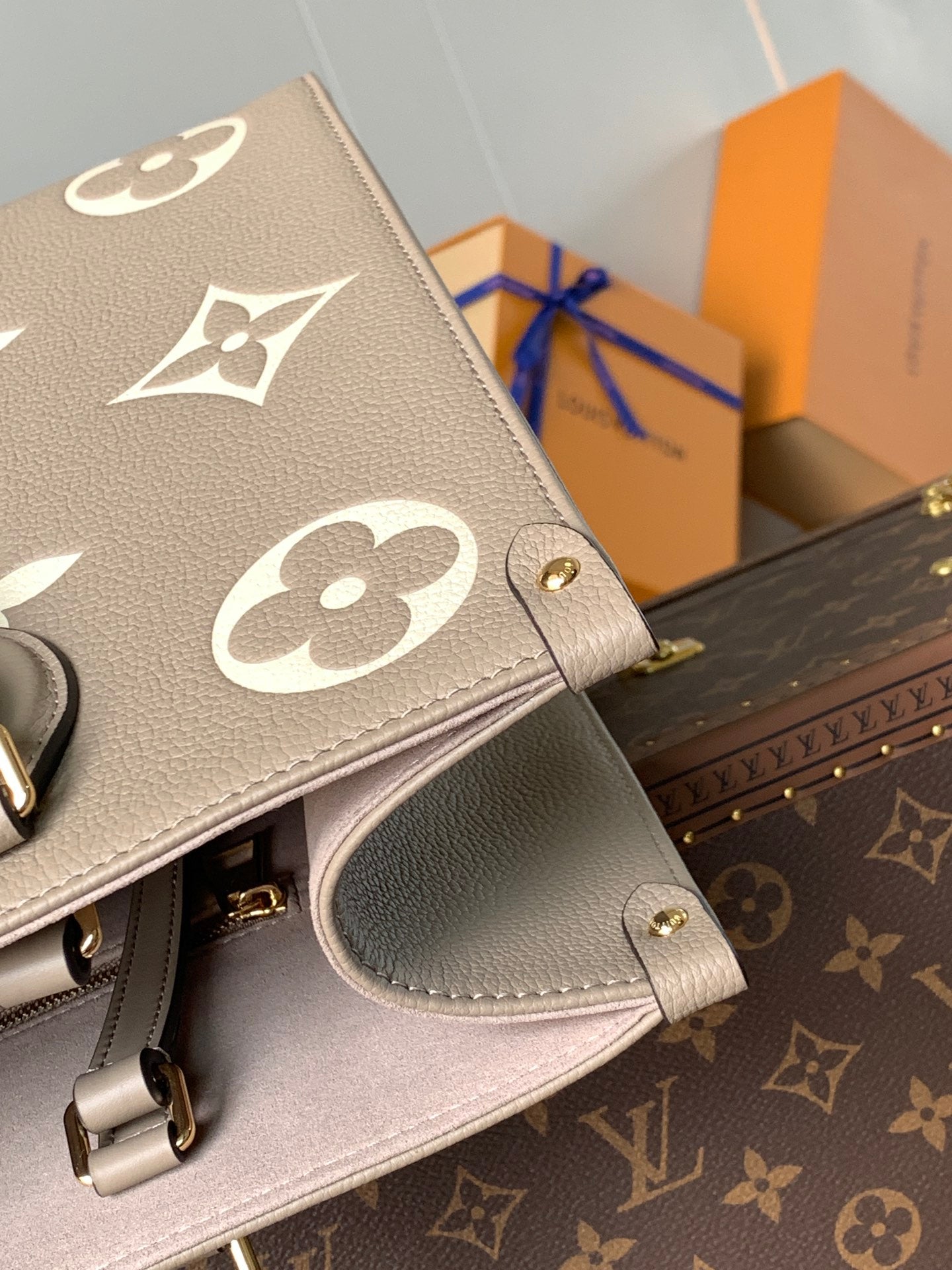 Louis Vuitton Handbag