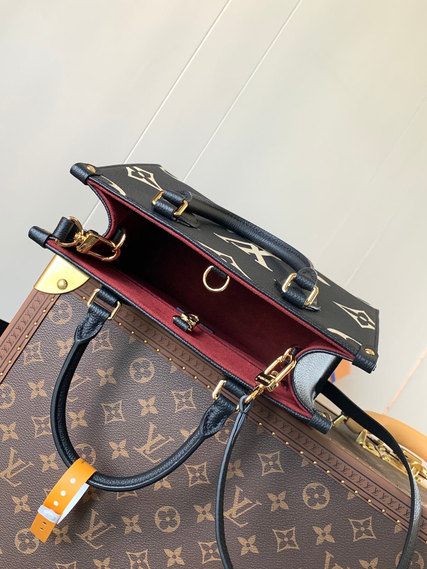 Louis Vuitton Handbag