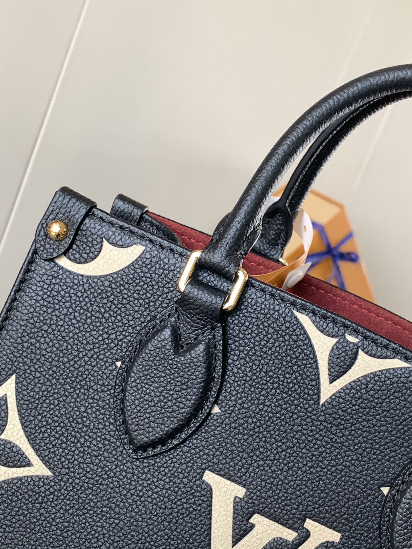 Louis Vuitton Handbag