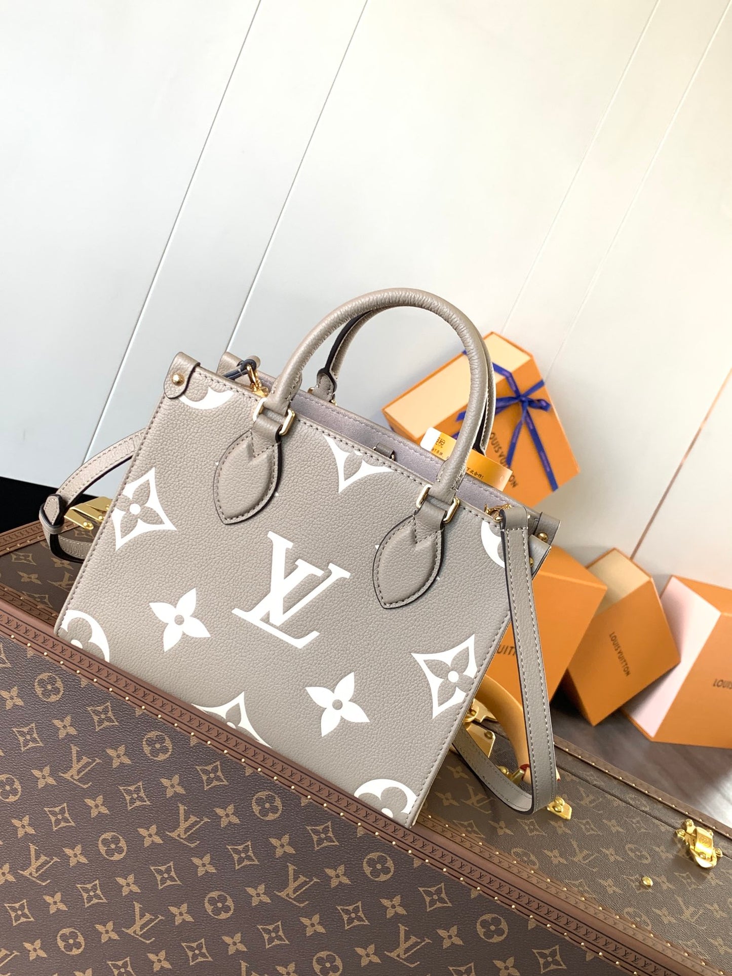 Louis Vuitton Handbag