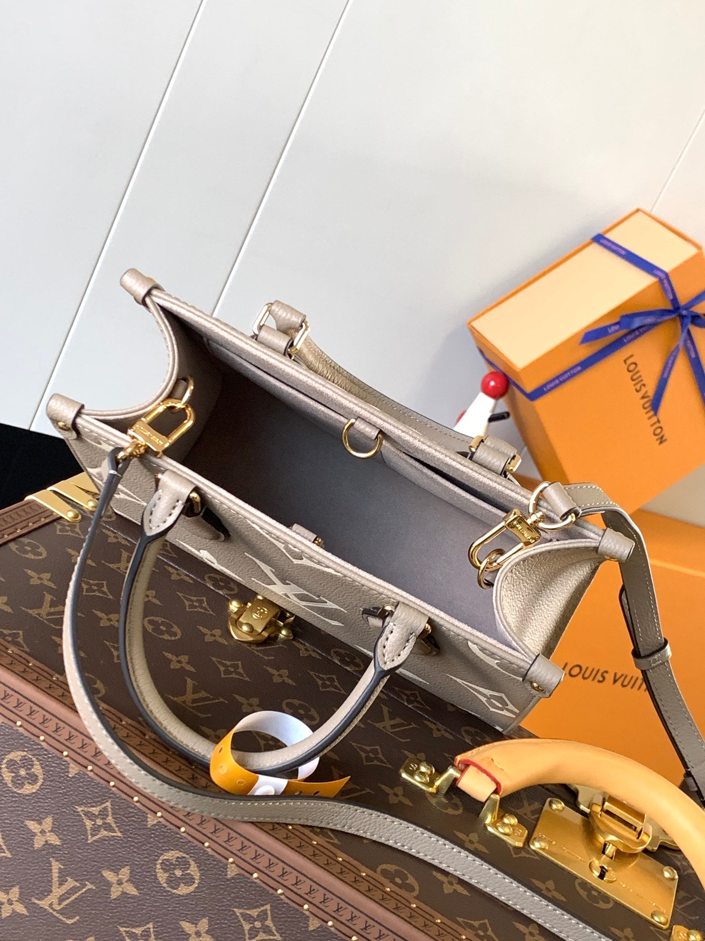 Louis Vuitton Handbag