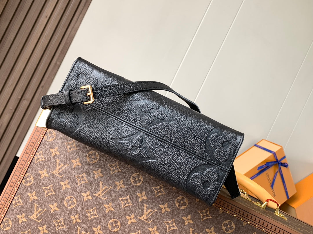 Louis Vuitton Handbag