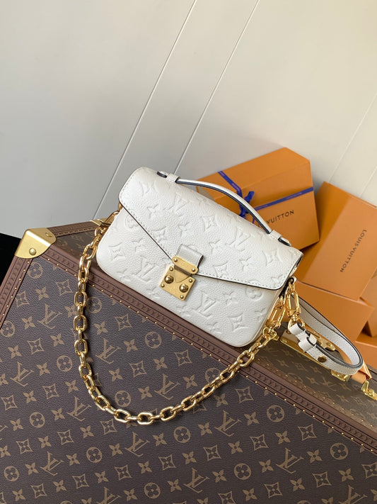 Louis Vuitton Handbag