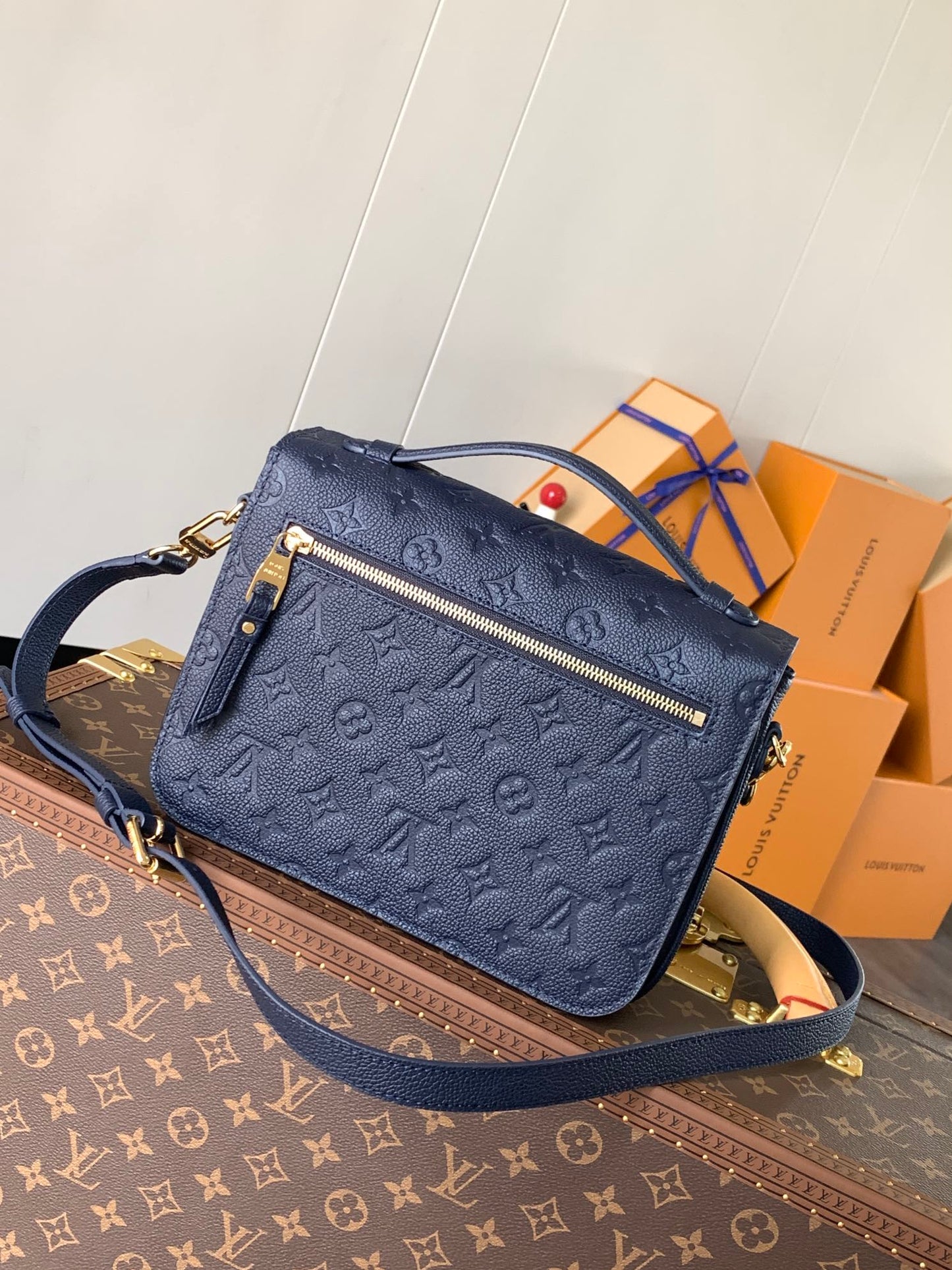 Louis Vuitton Handbag