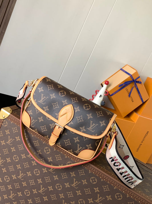 Louis Vuitton Handbag