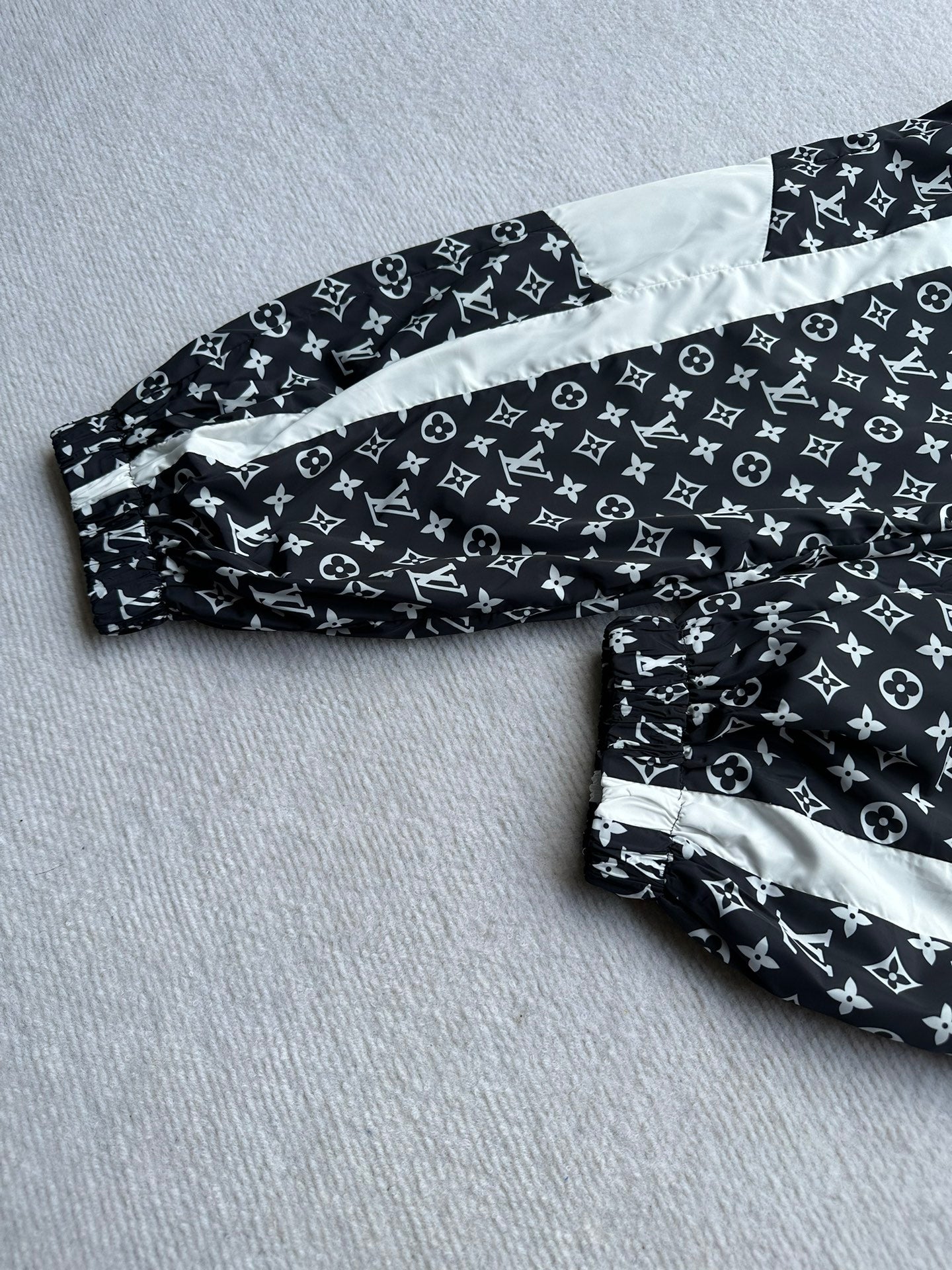 Louis Vuitton Joggers