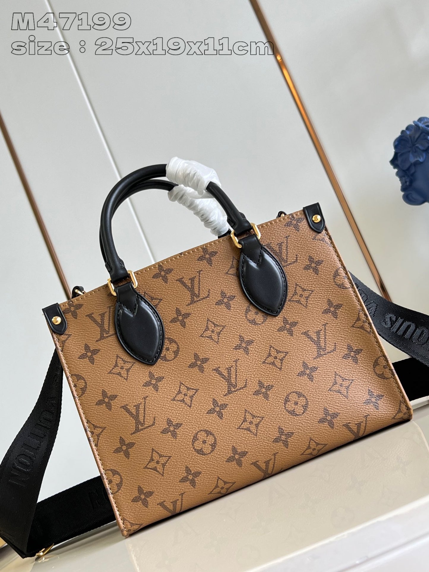 Louis Vuitton Handbag