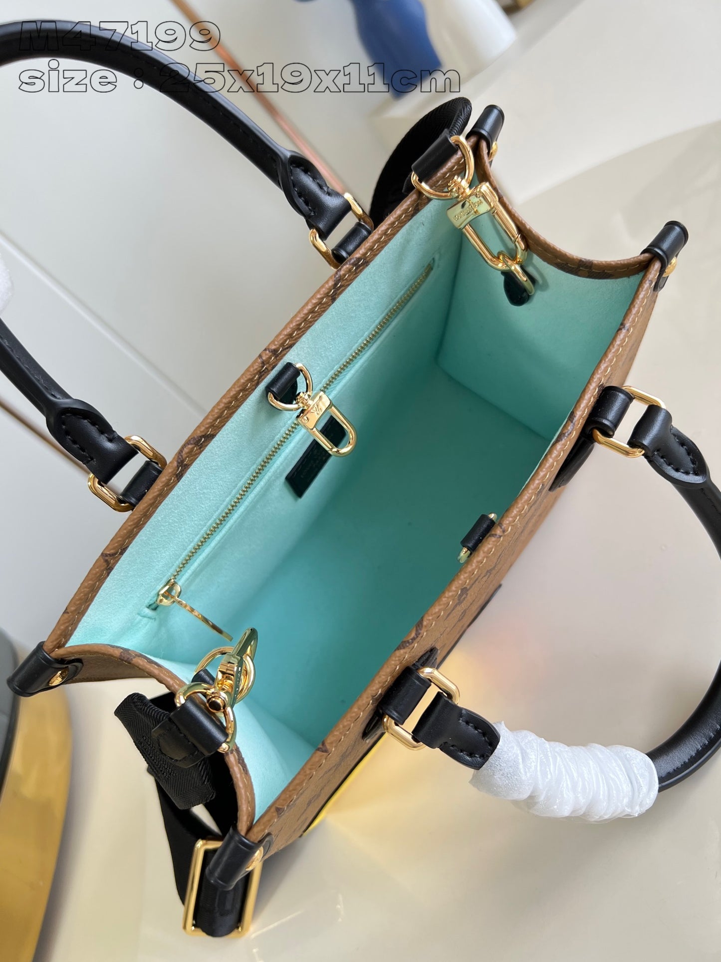 Louis Vuitton Handbag