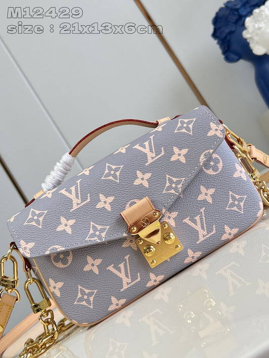 Louis Vuitton Handbag