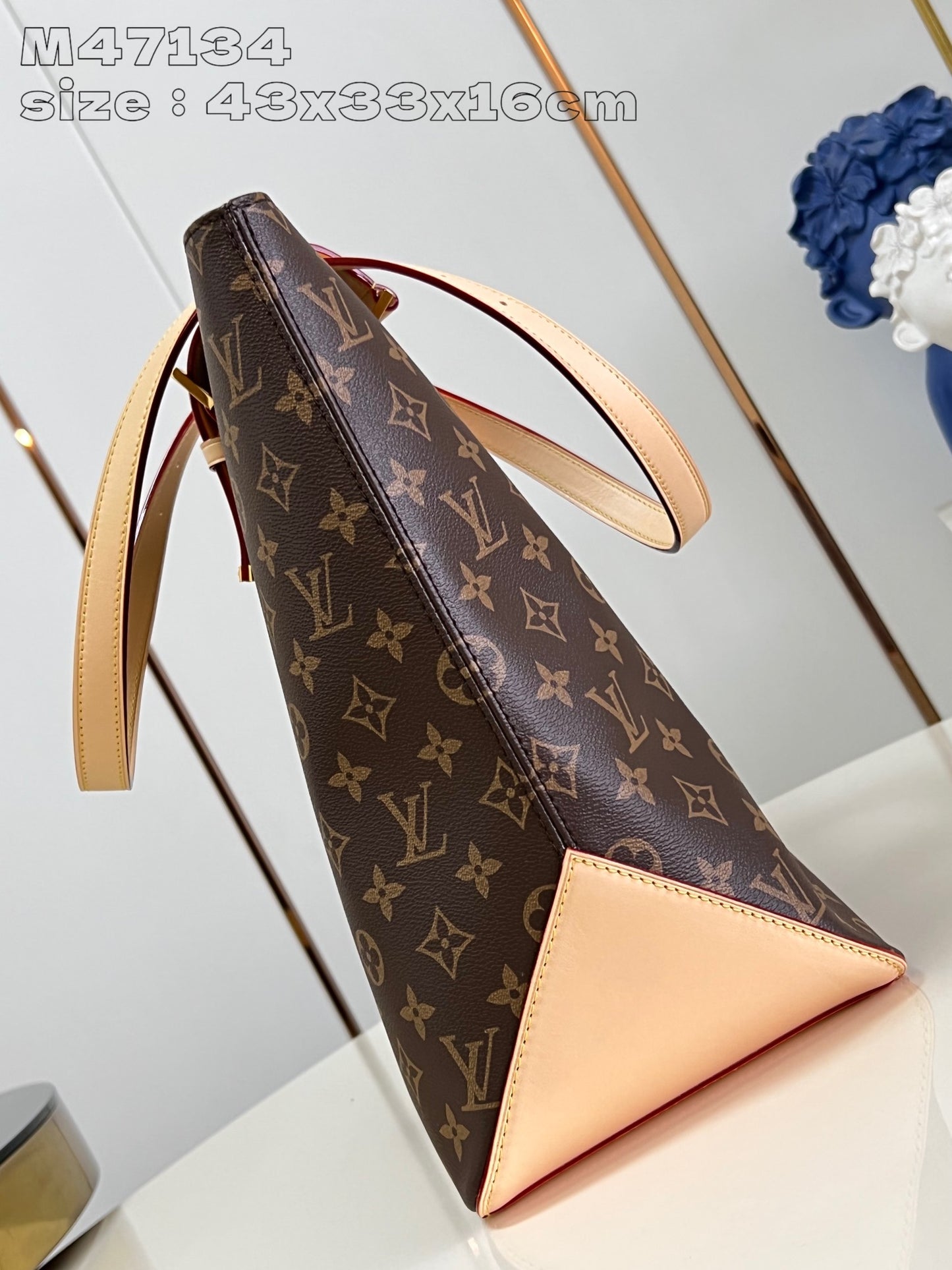 Louis Vuitton Handbag