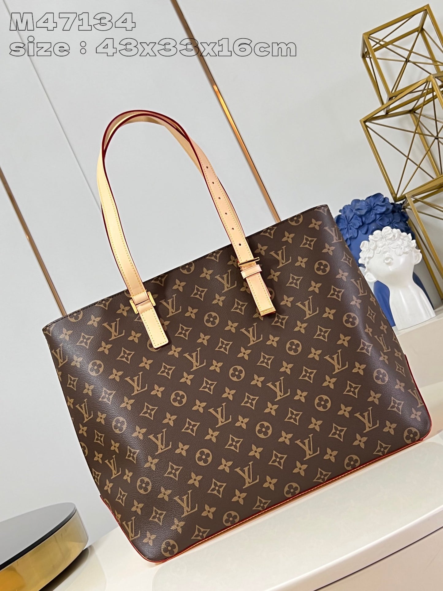 Louis Vuitton Handbag