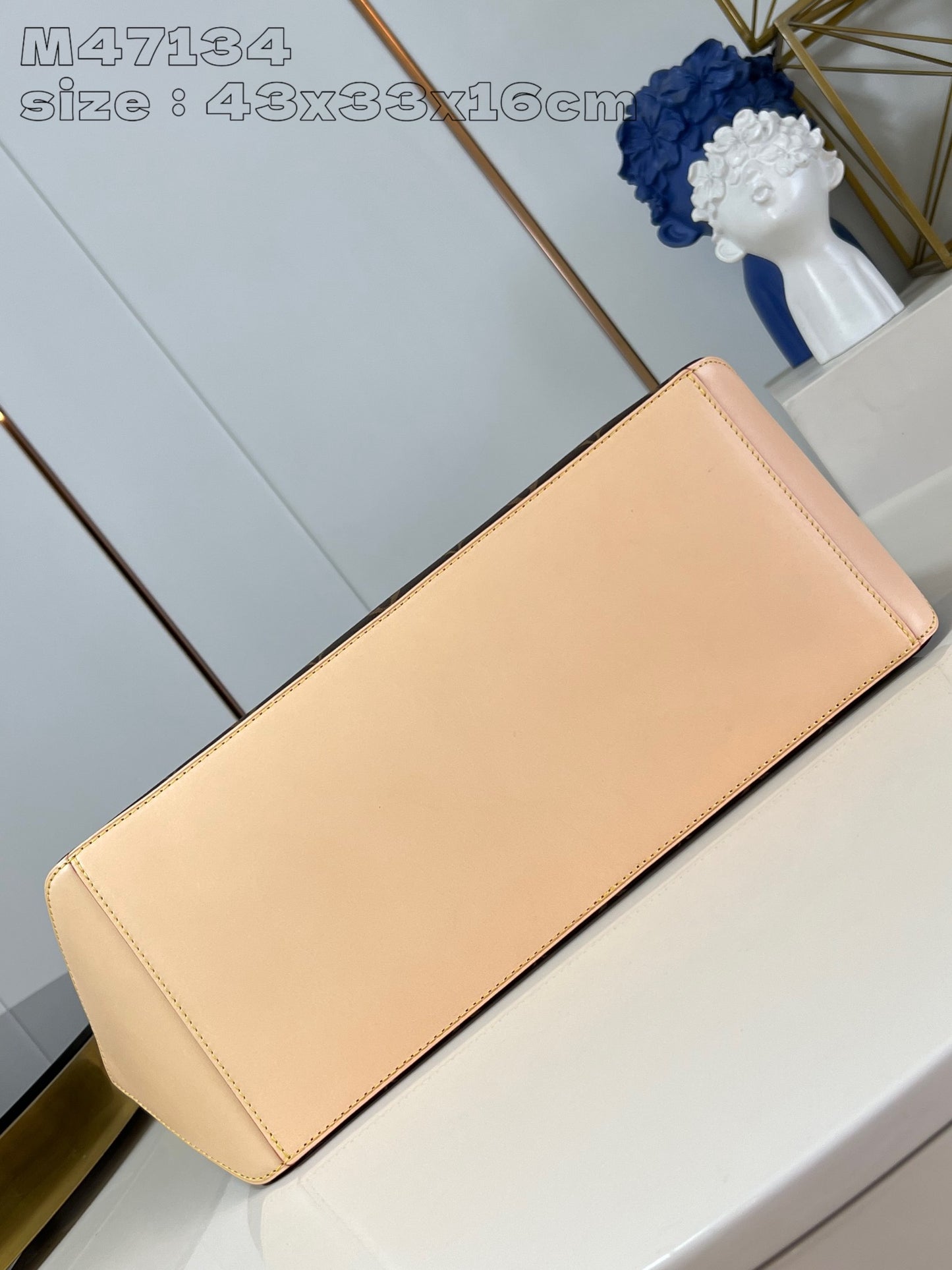 Louis Vuitton Handbag