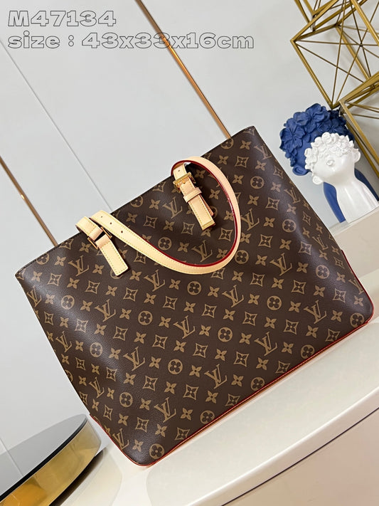 Louis Vuitton Handbag