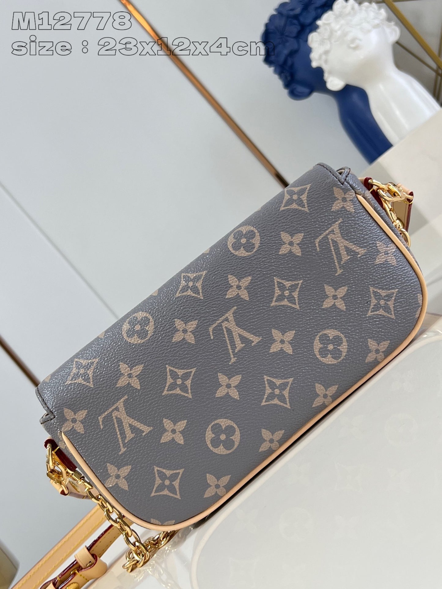 Louis Vuitton Handbag