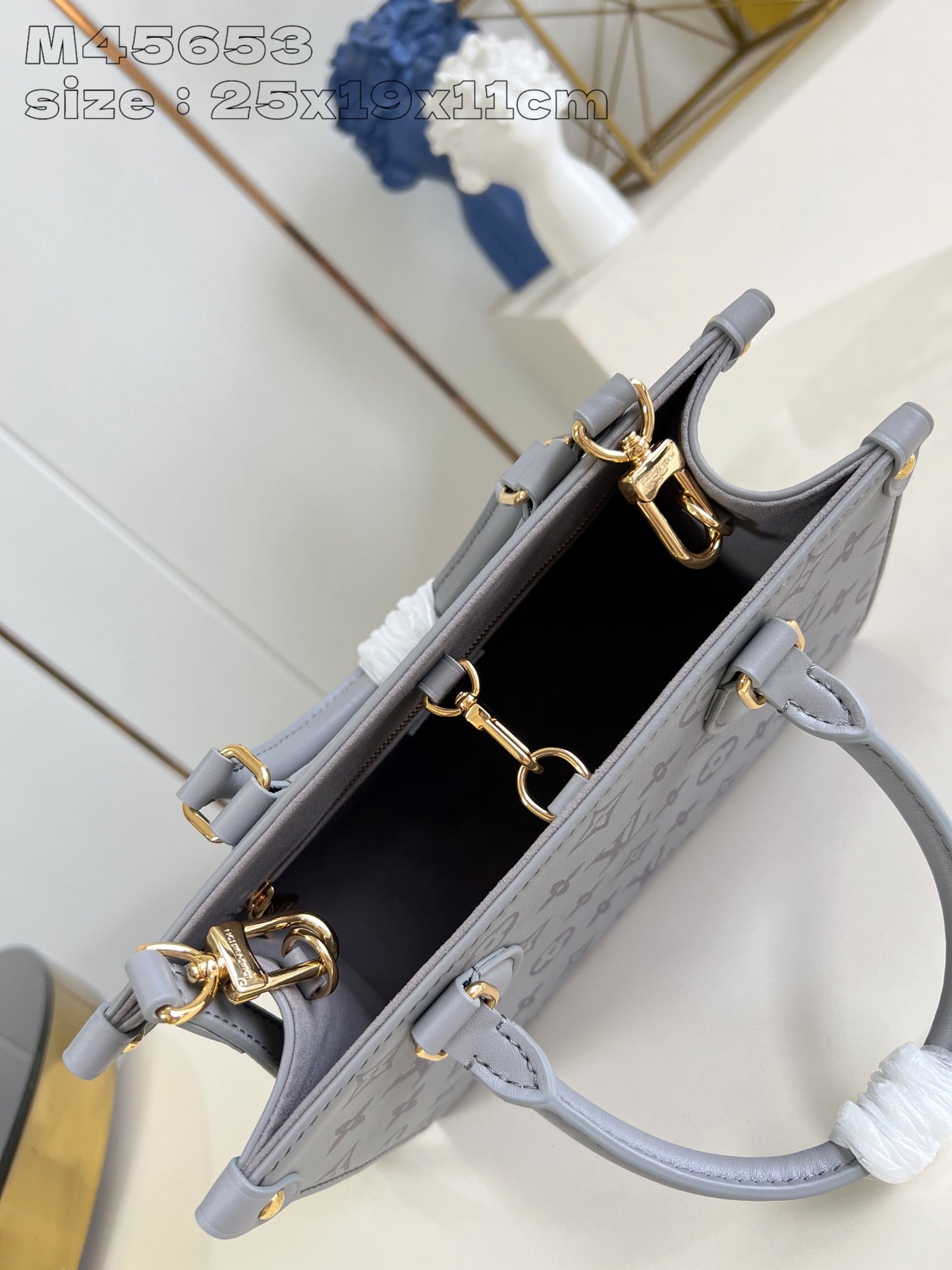 Louis Vuitton Handbag