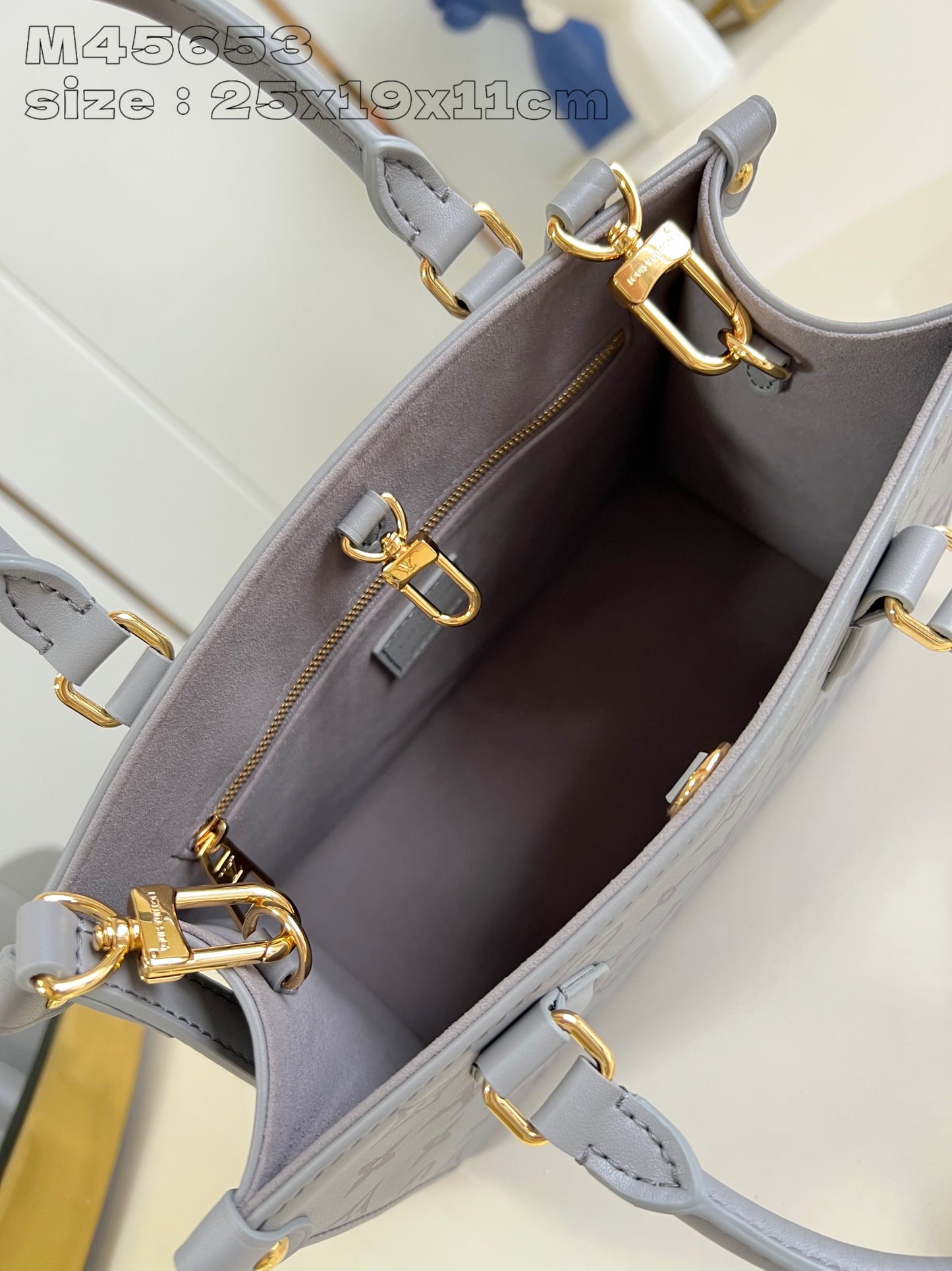 Louis Vuitton Handbag