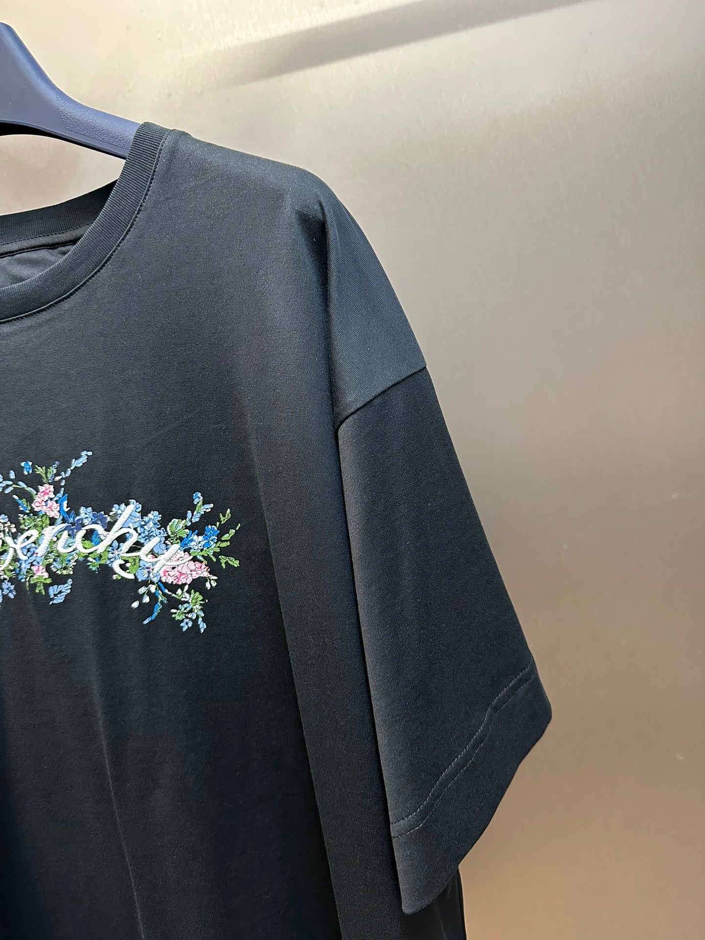 Givenchy T-shirt