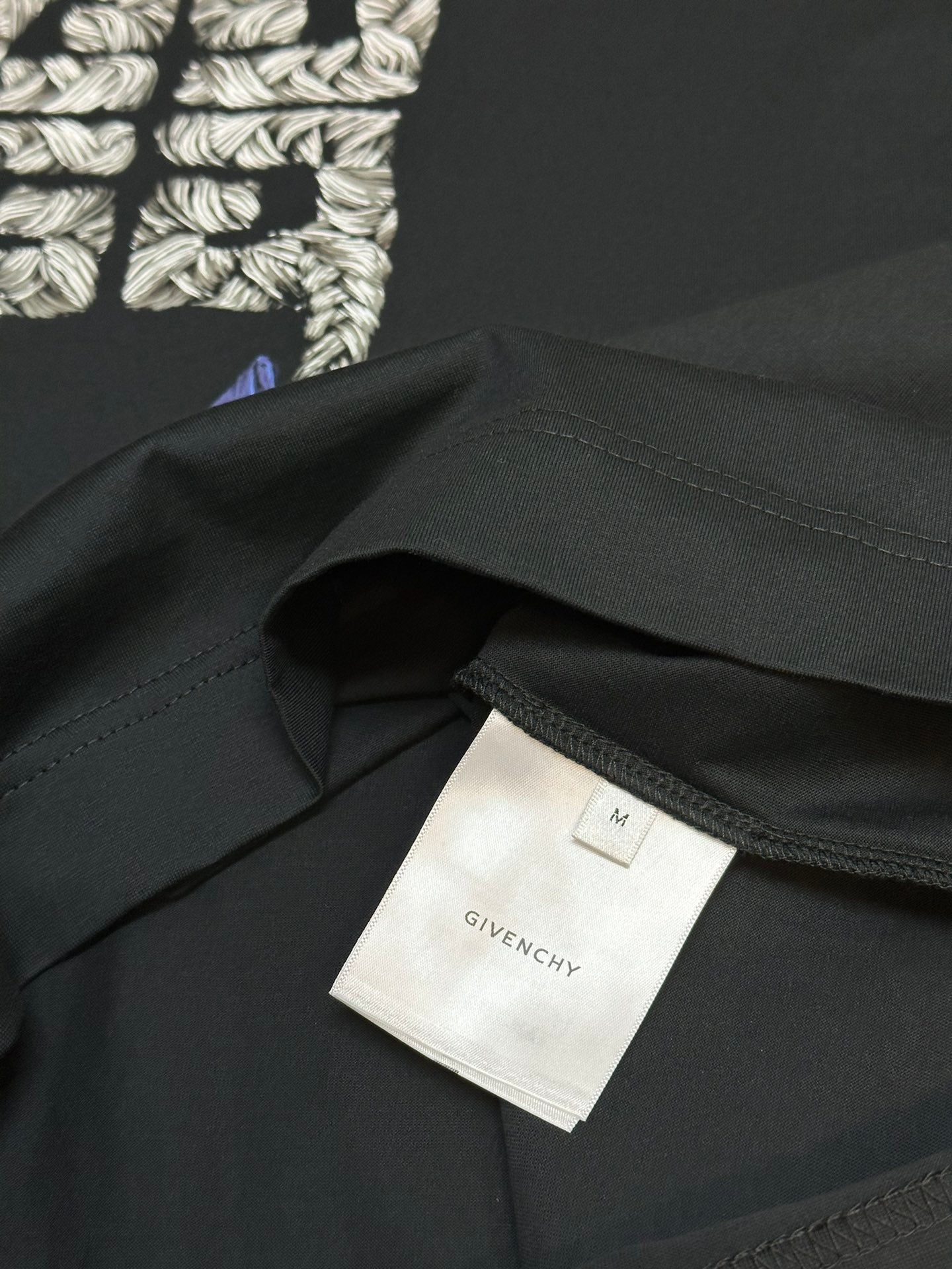 Givenchy T-shirt
