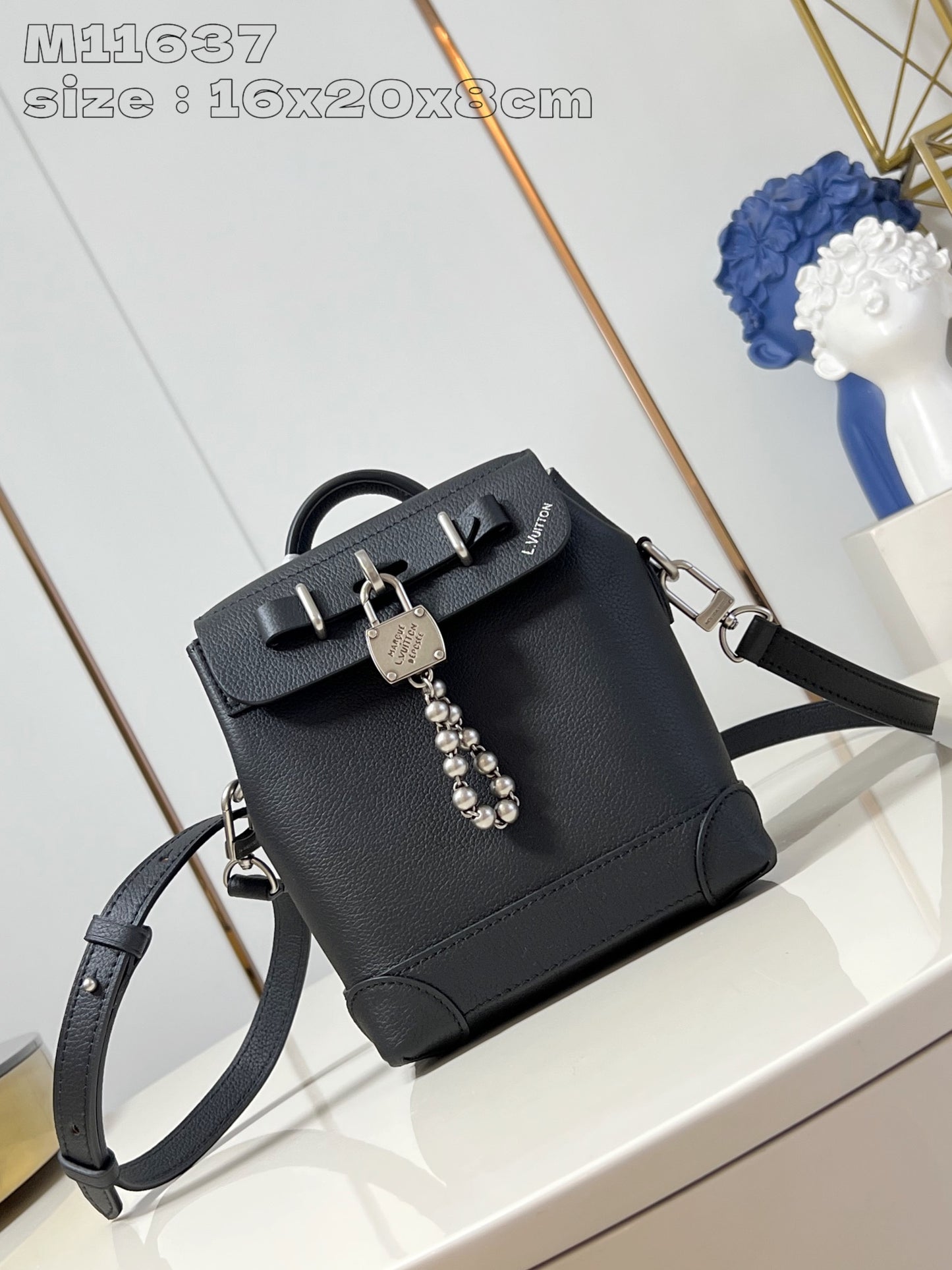 Louis Vuitton Handbag