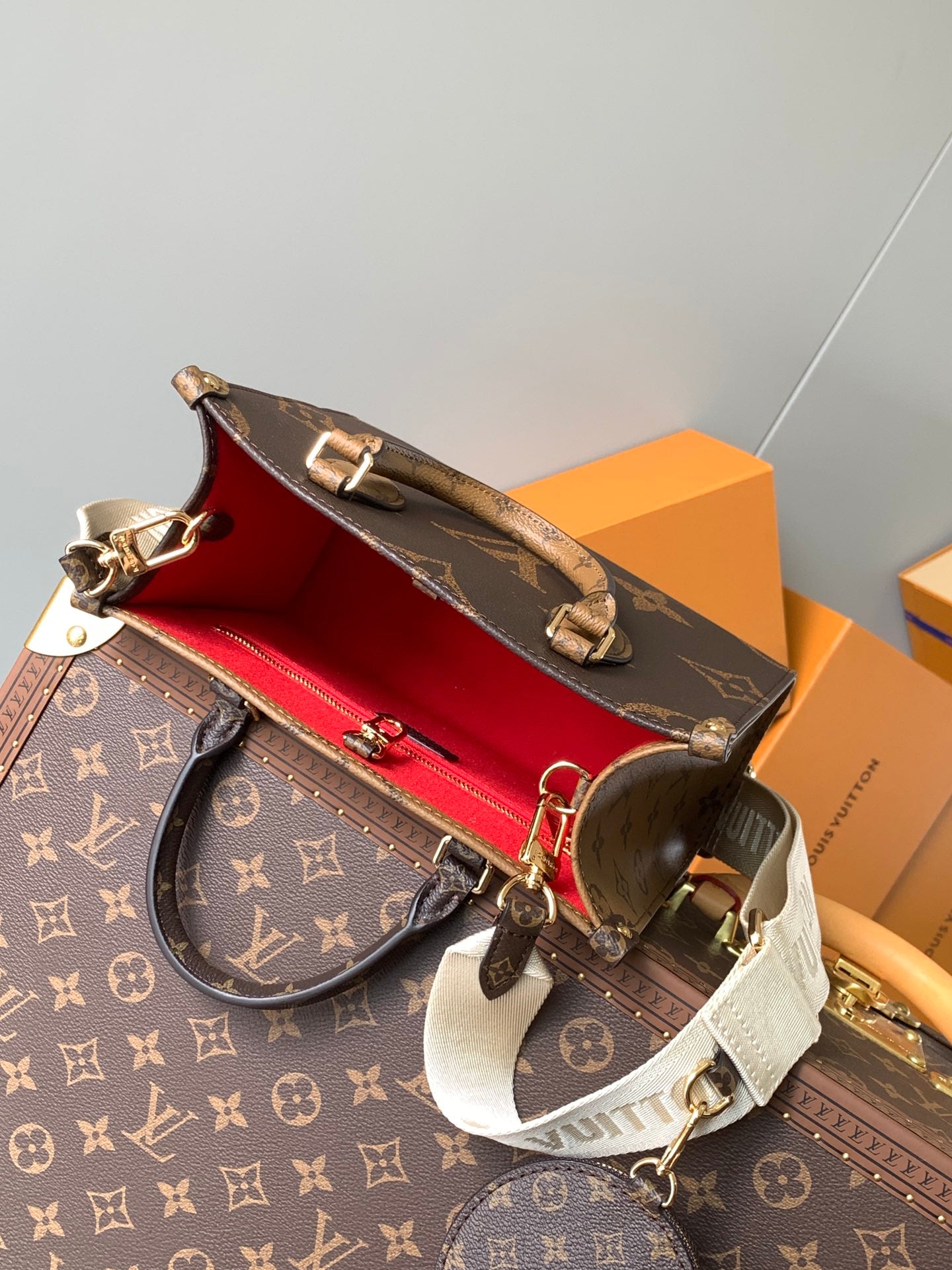 Louis Vuitton Handbag