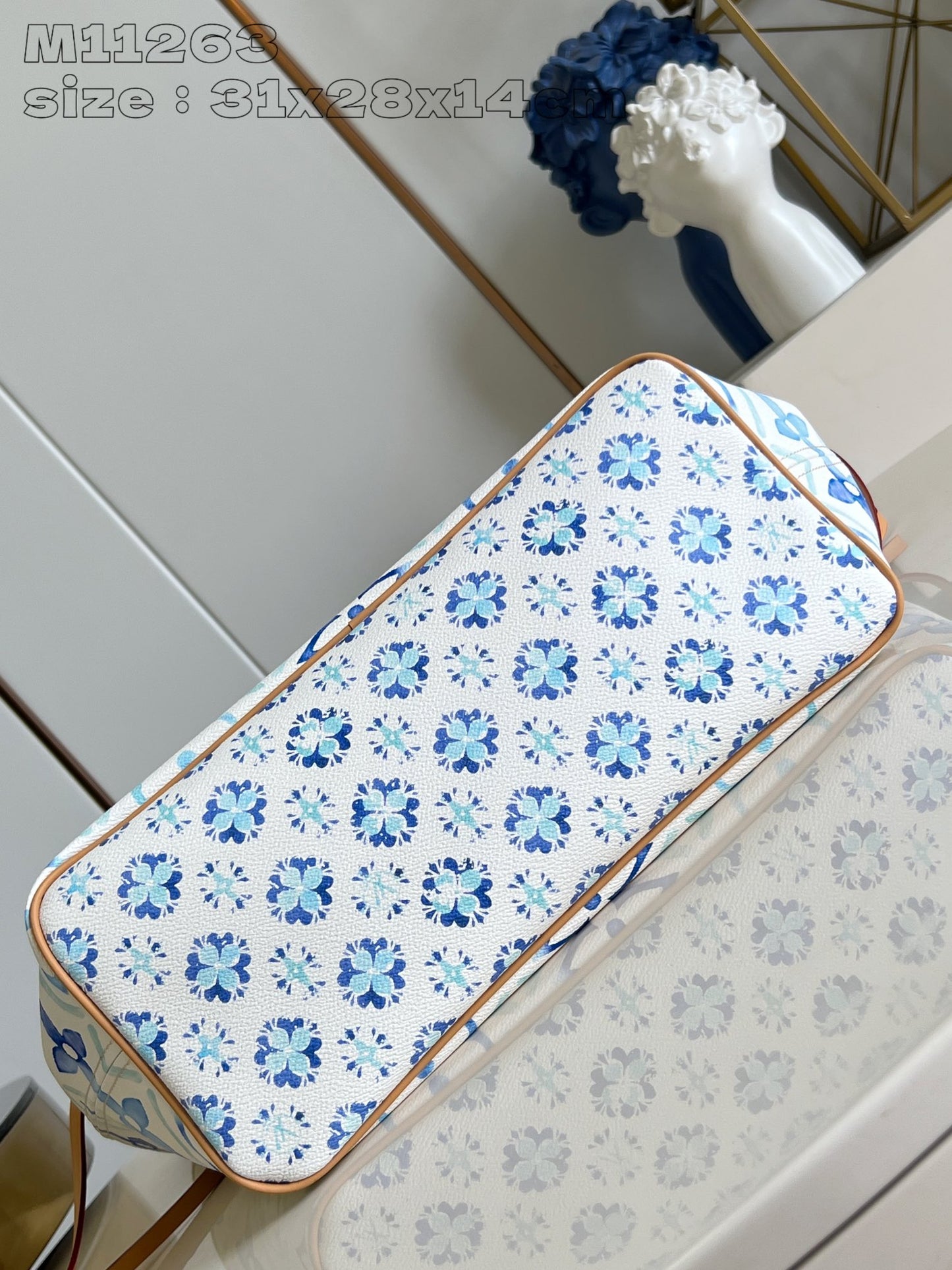 Louis Vuitton Handbag