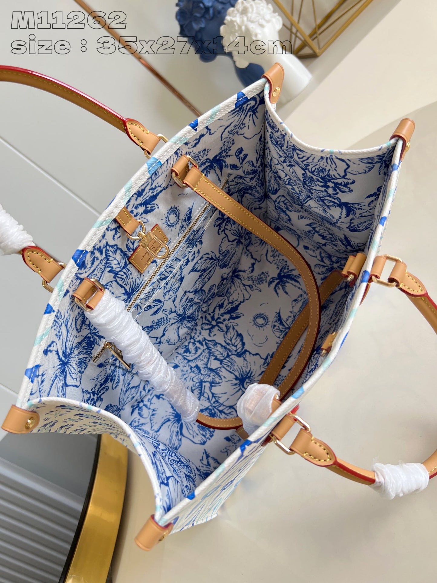 Louis Vuitton Handbag