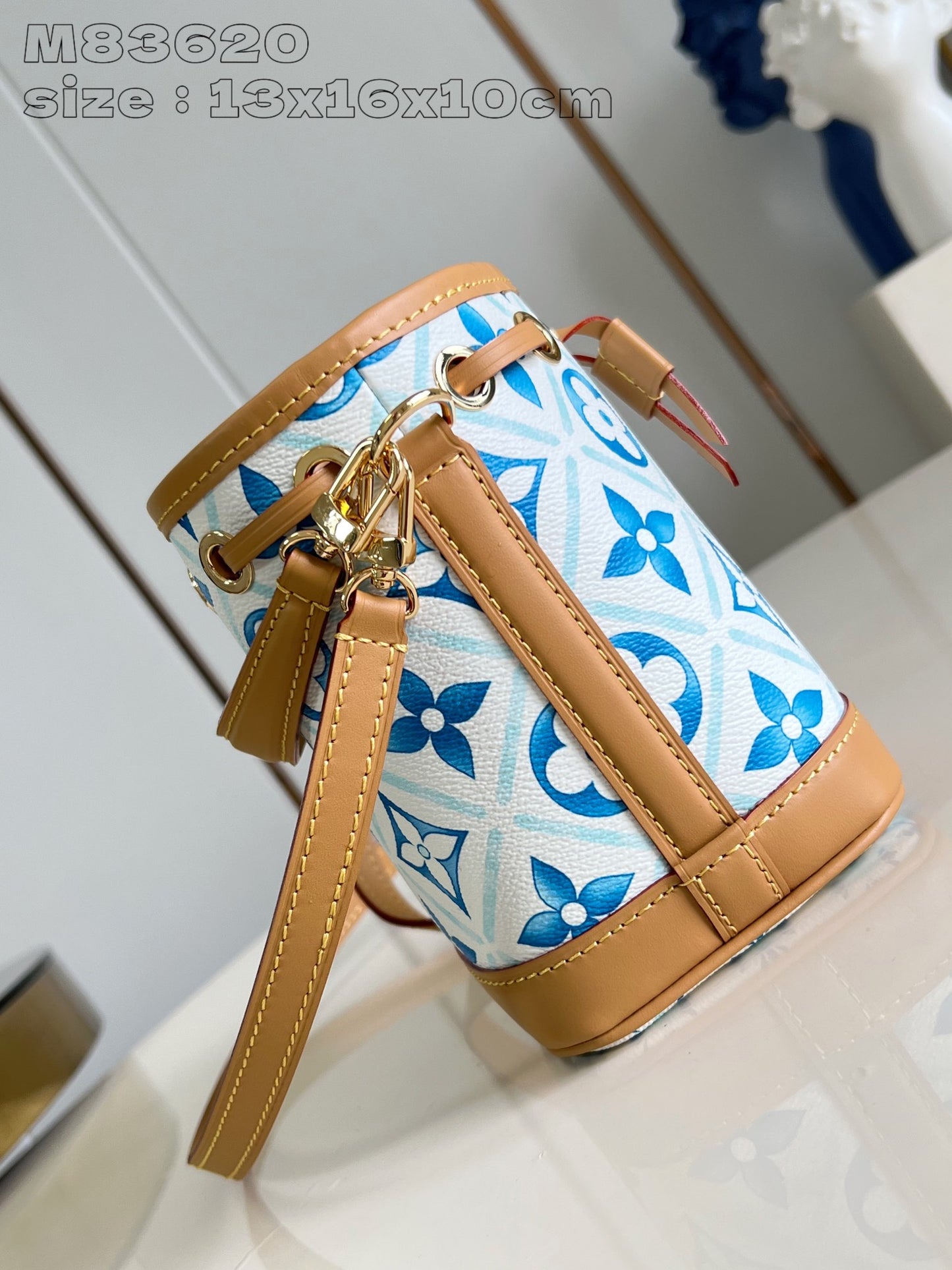 Louis Vuitton Handbag