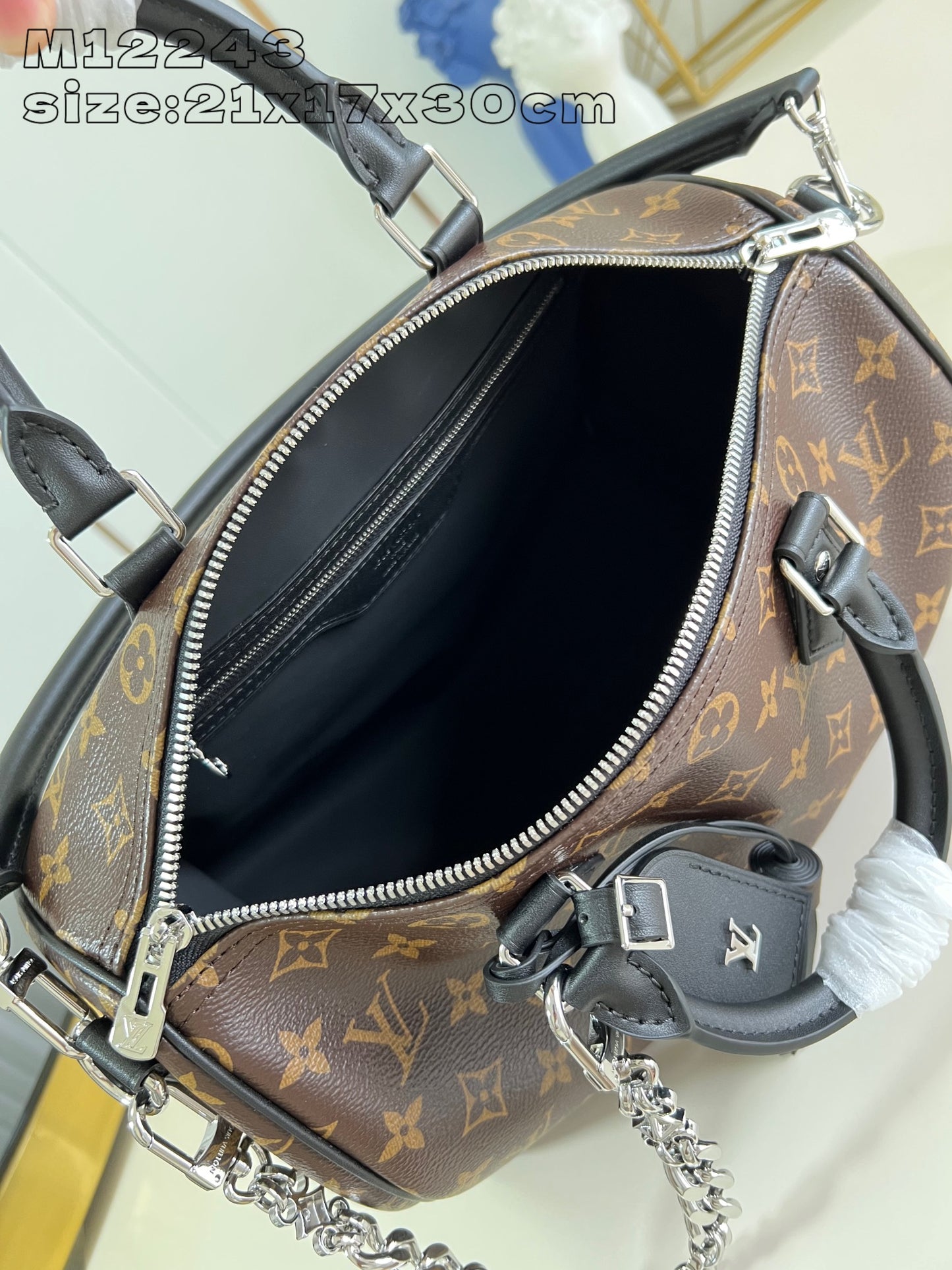Louis Vuitton Handbag