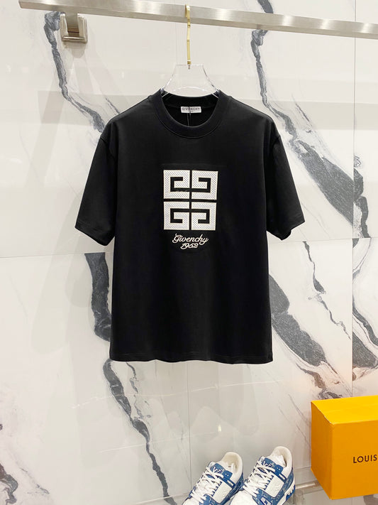 Givenchy T-shirt