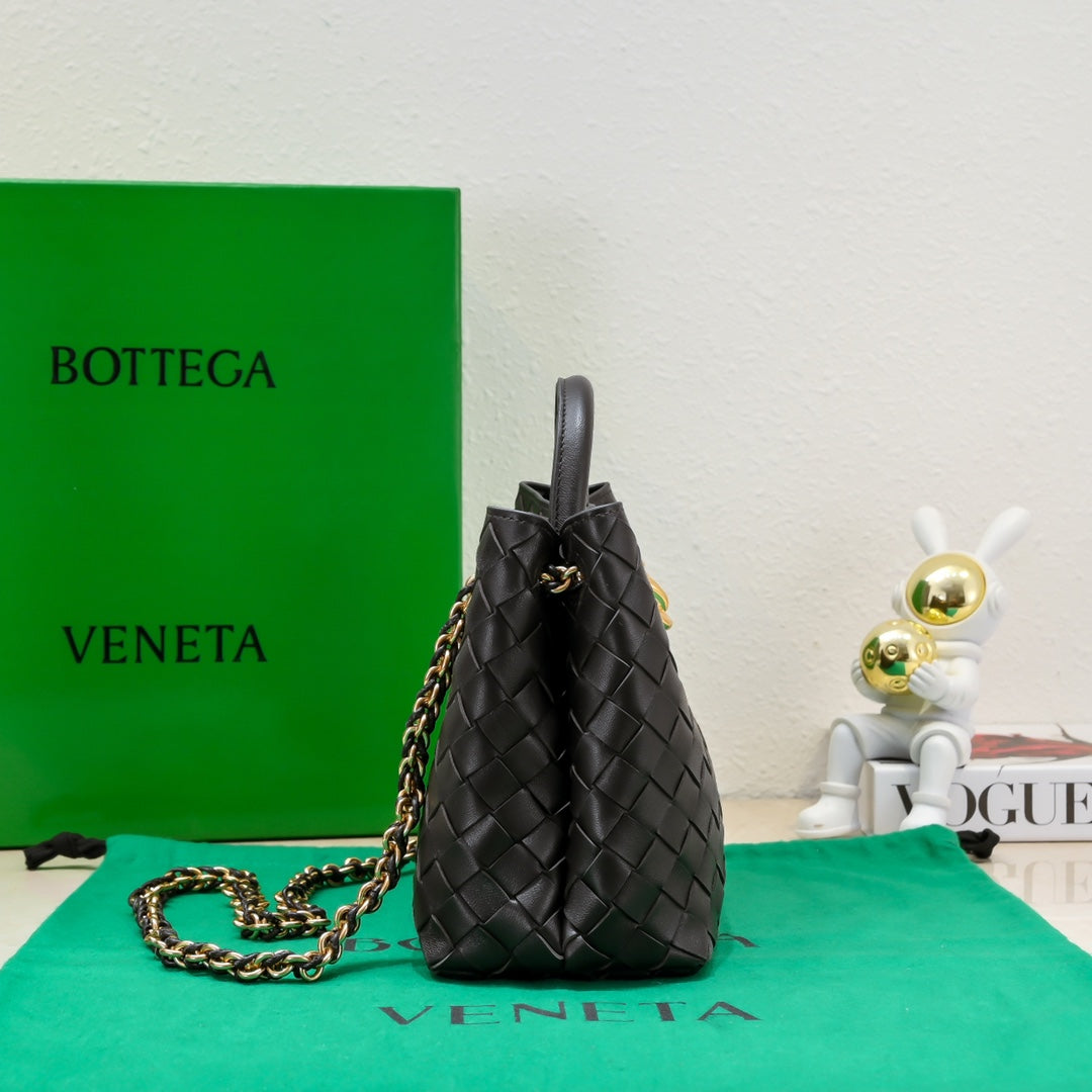 Bottega Veneta Handbag