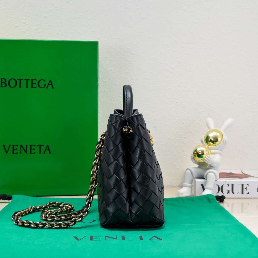 Bottega Veneta Handbag