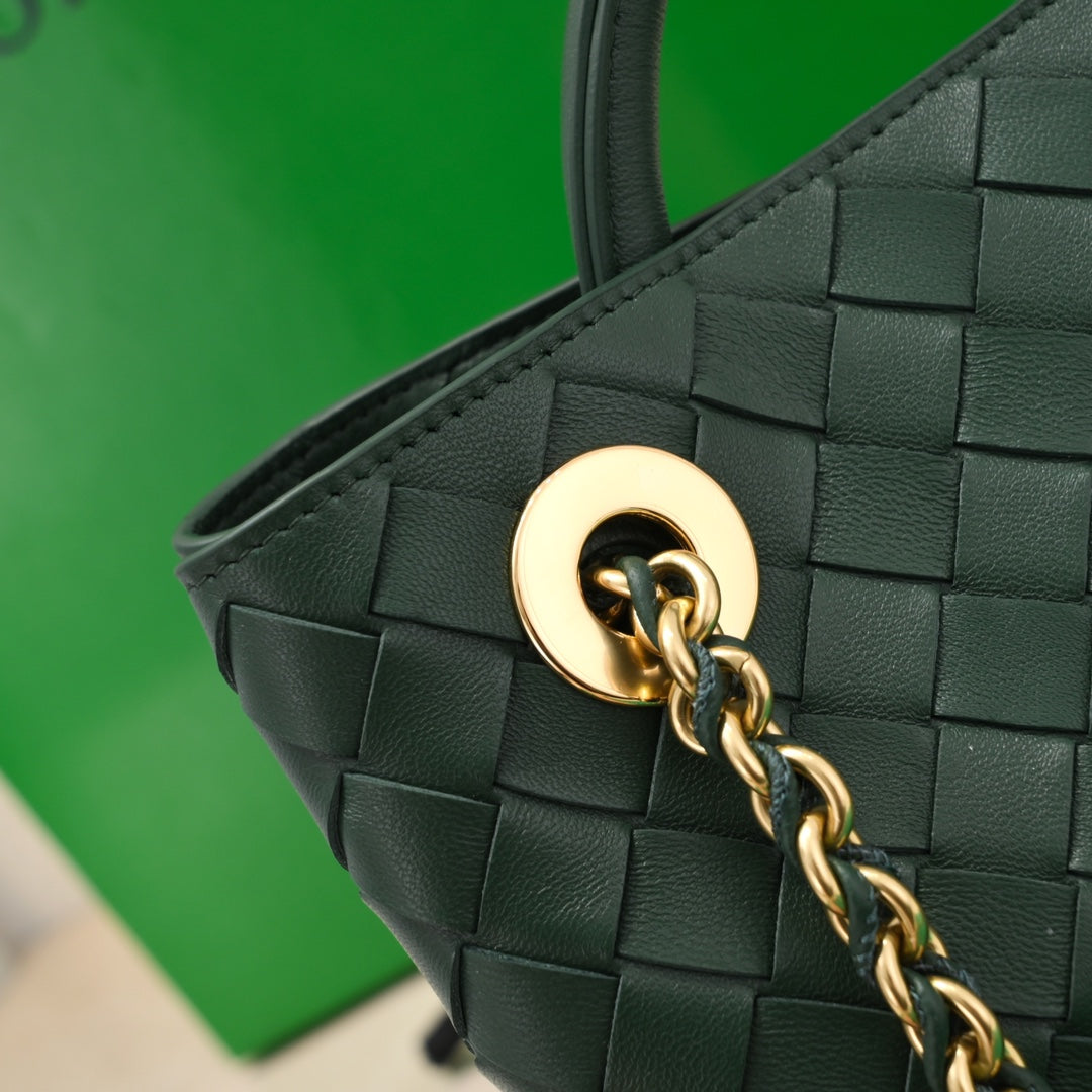Bottega Veneta Handbag