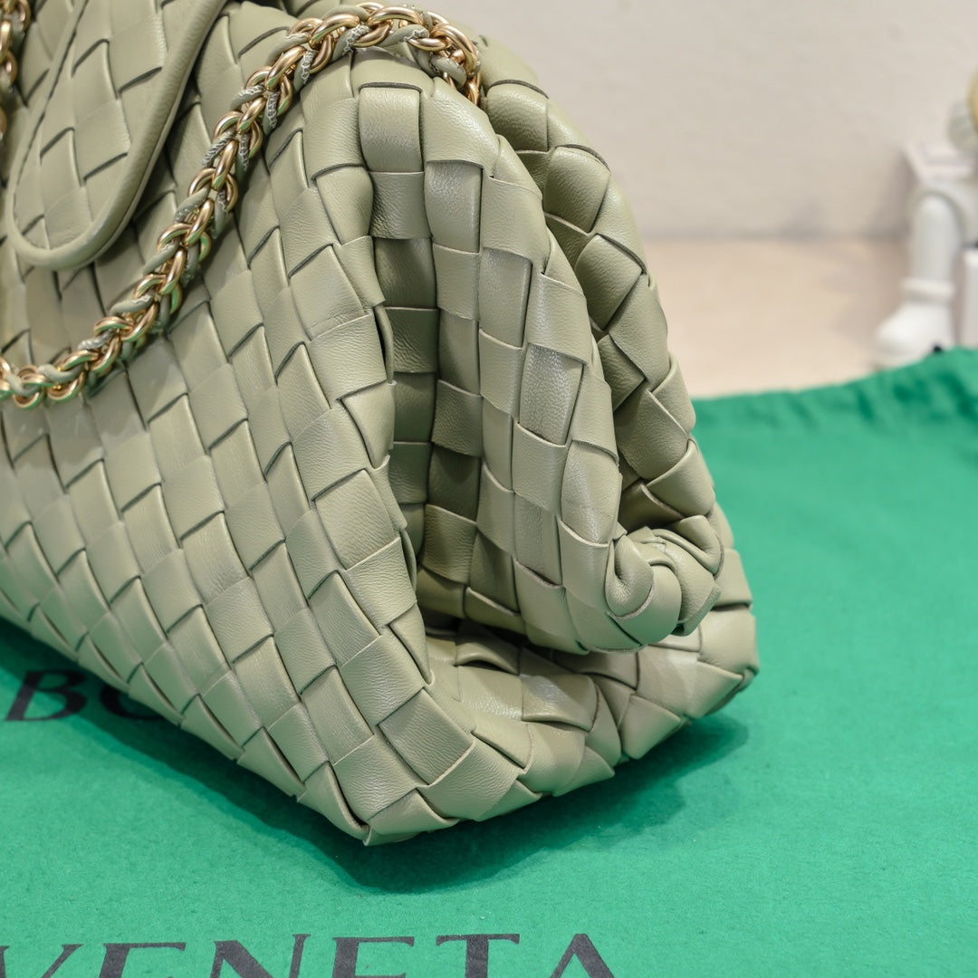 Bottega Veneta Handbag