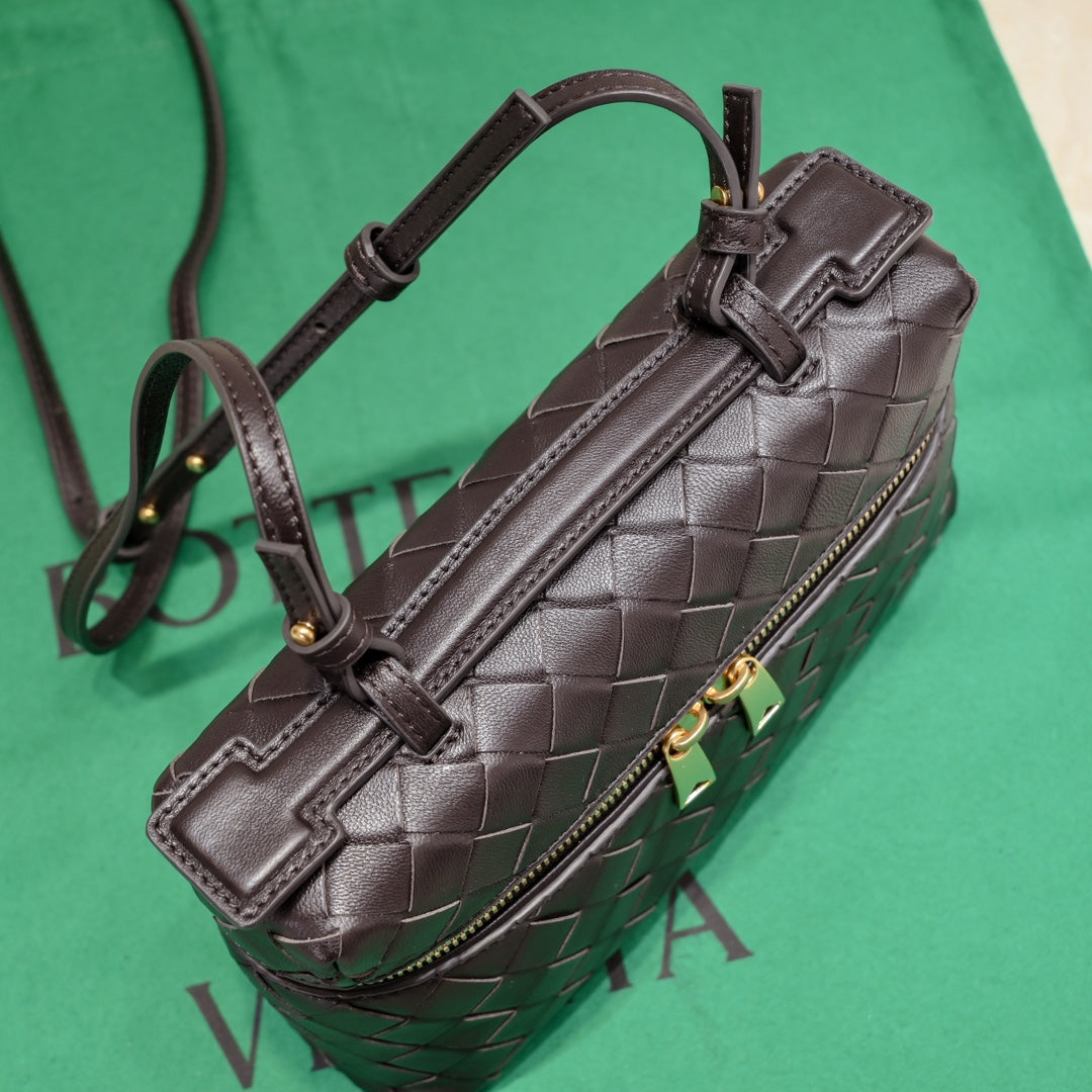 Bottega Veneta Handbag
