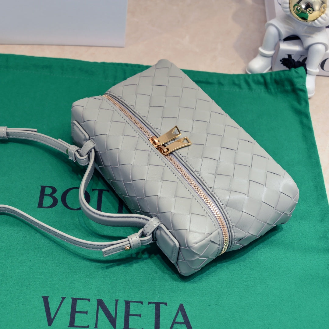 Bottega Veneta Handbag