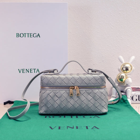 Bottega Veneta Handbag