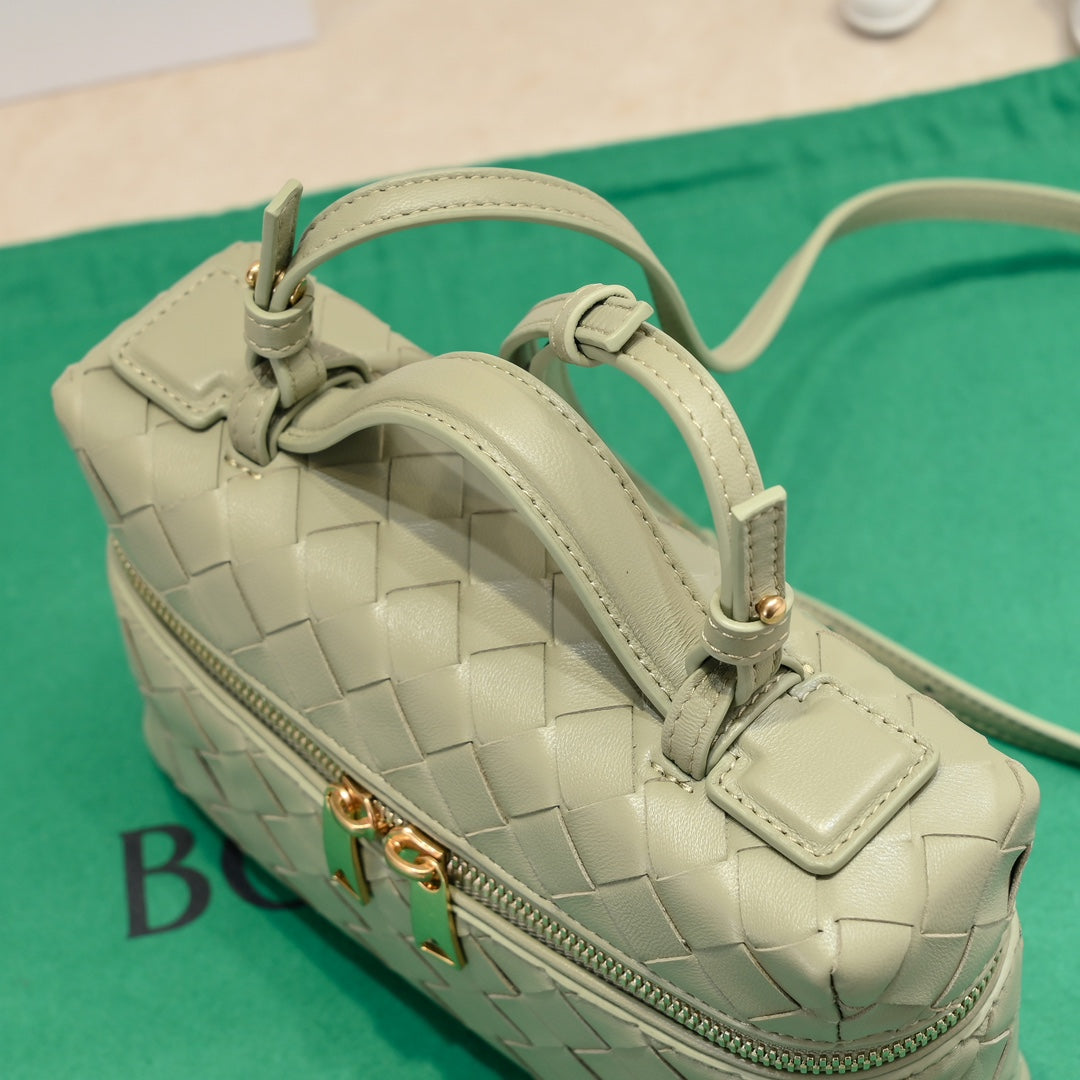 Bottega Veneta Handbag