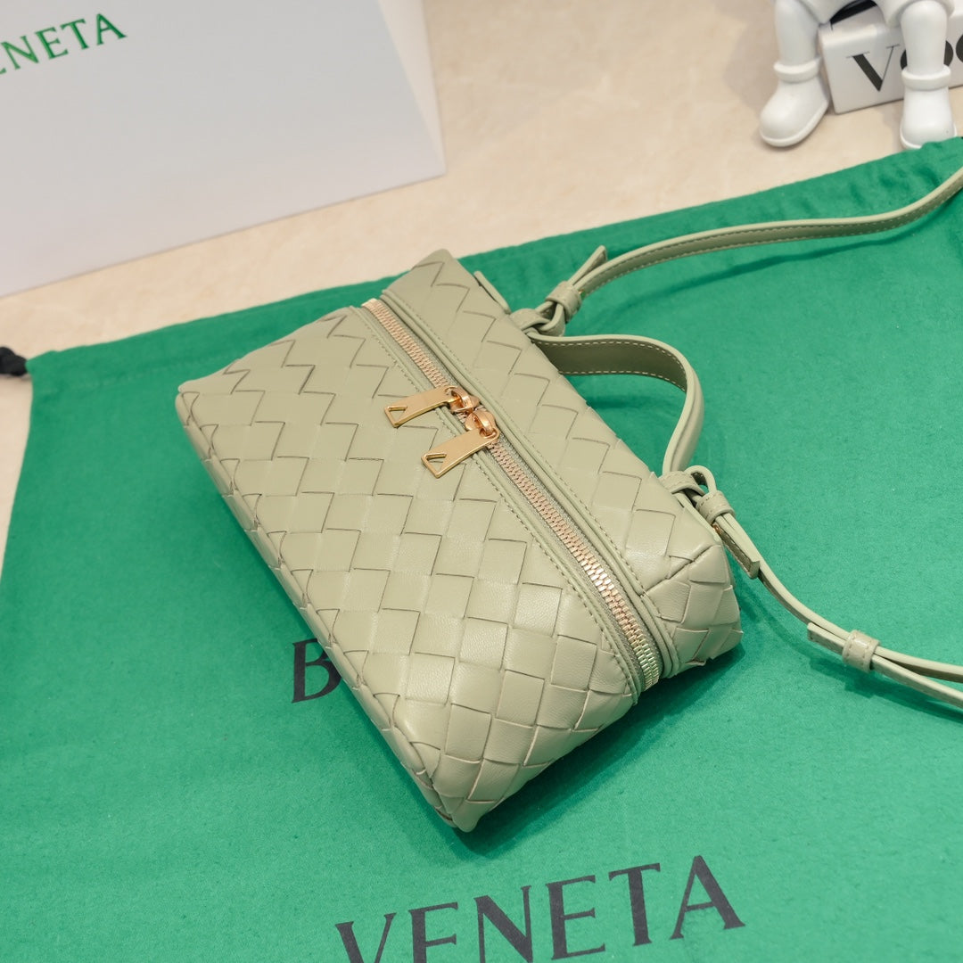 Bottega Veneta Handbag
