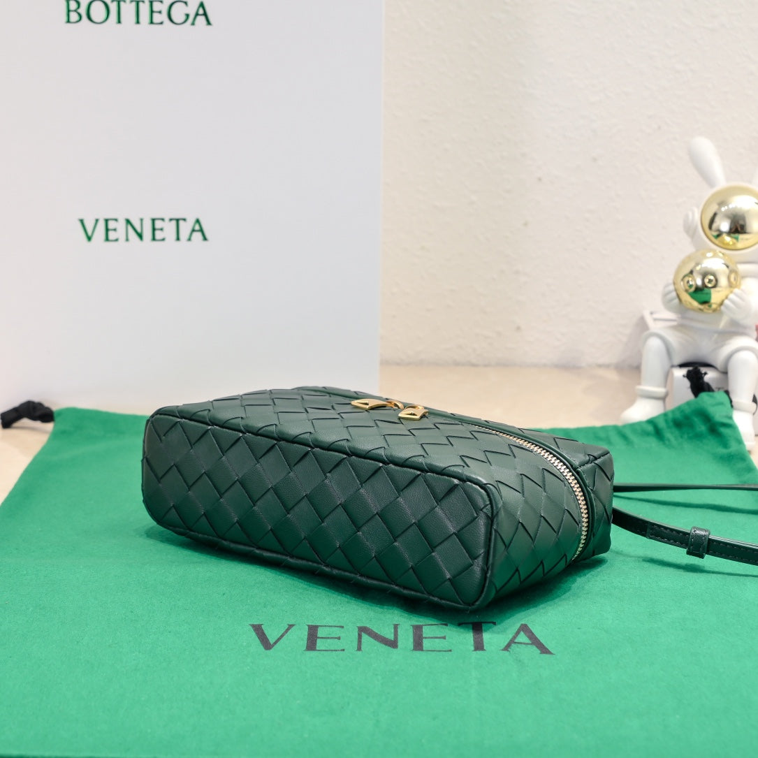 Bottega Veneta Handbag
