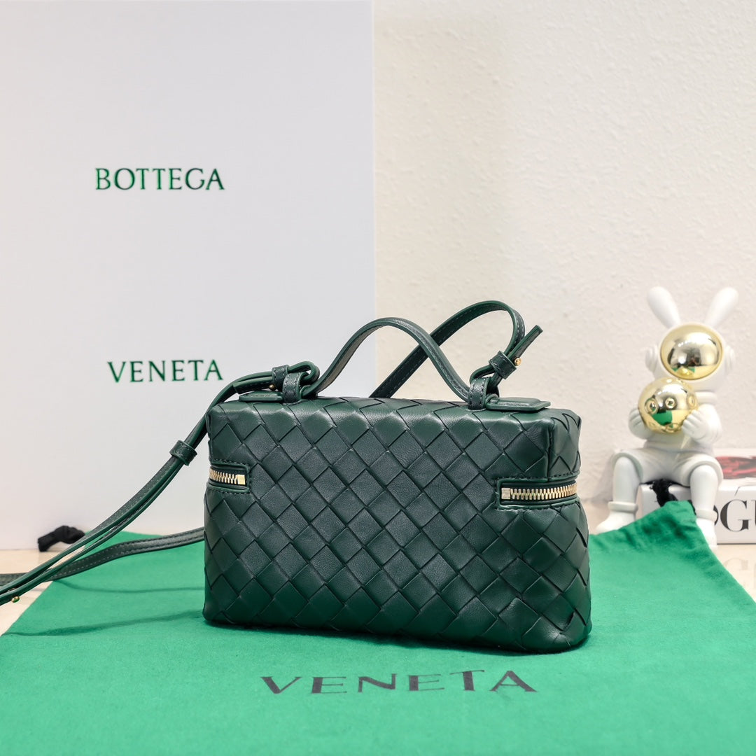 Bottega Veneta Handbag