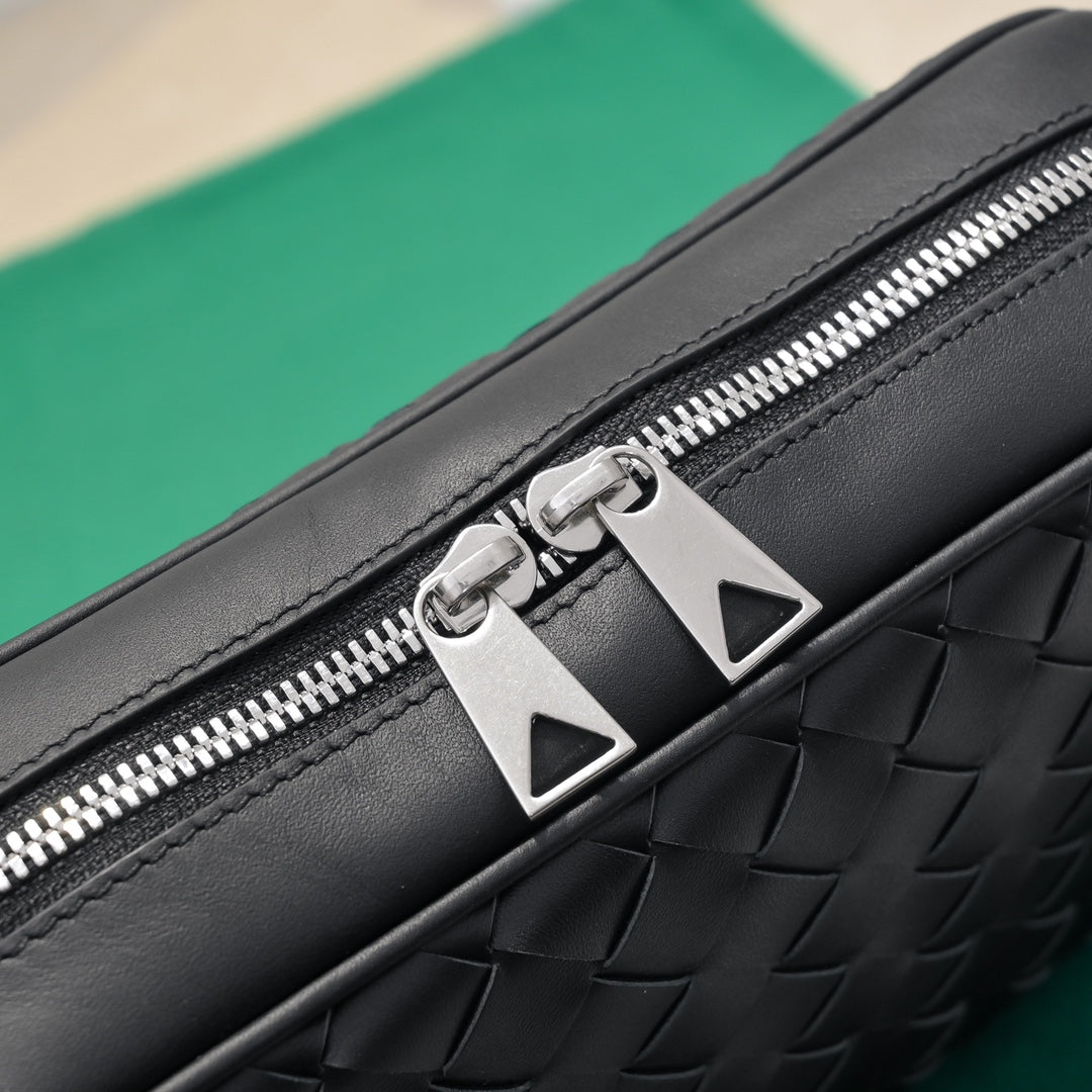 Bottega Veneta Handbag