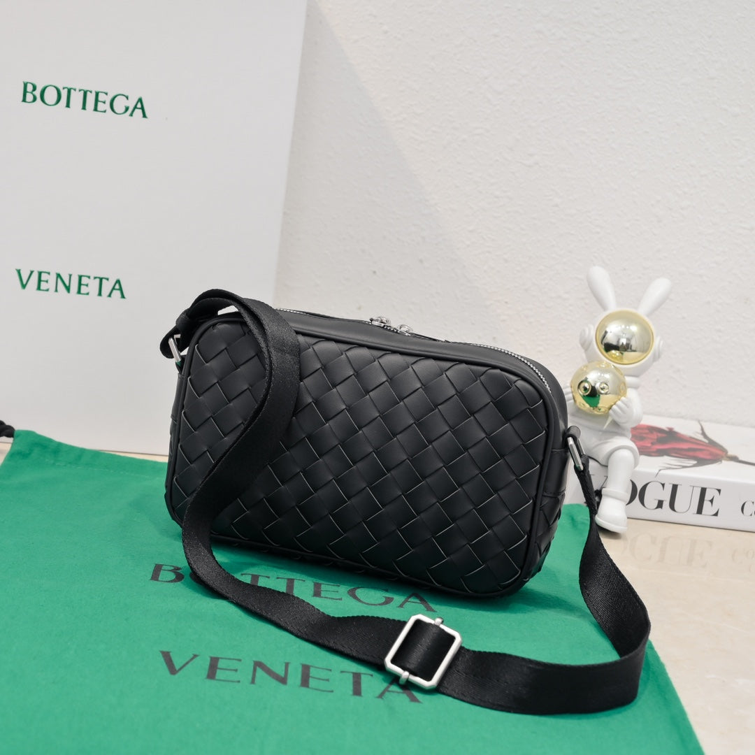 Bottega Veneta Handbag