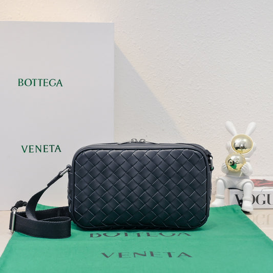 Bottega Veneta Handbag