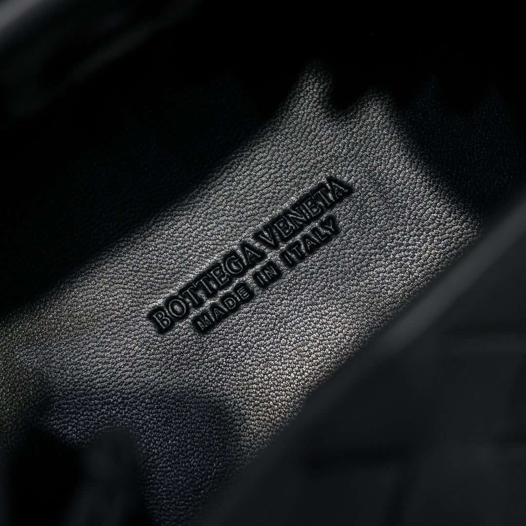 Bottega Veneta Handbag