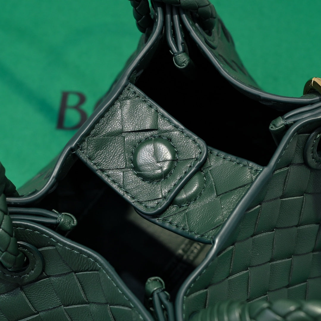Bottega Veneta Handbag