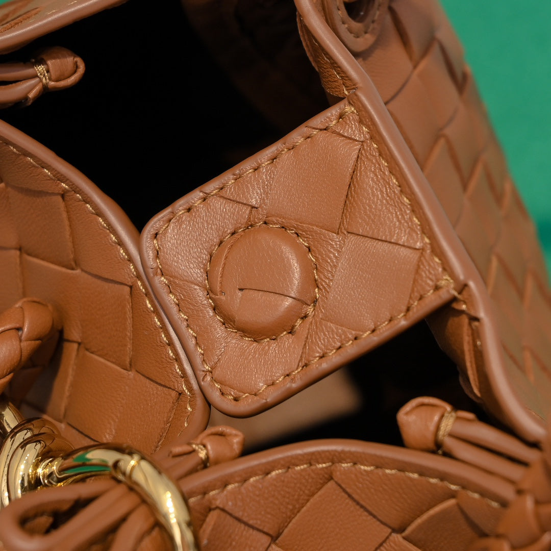 Bottega Veneta Handbag