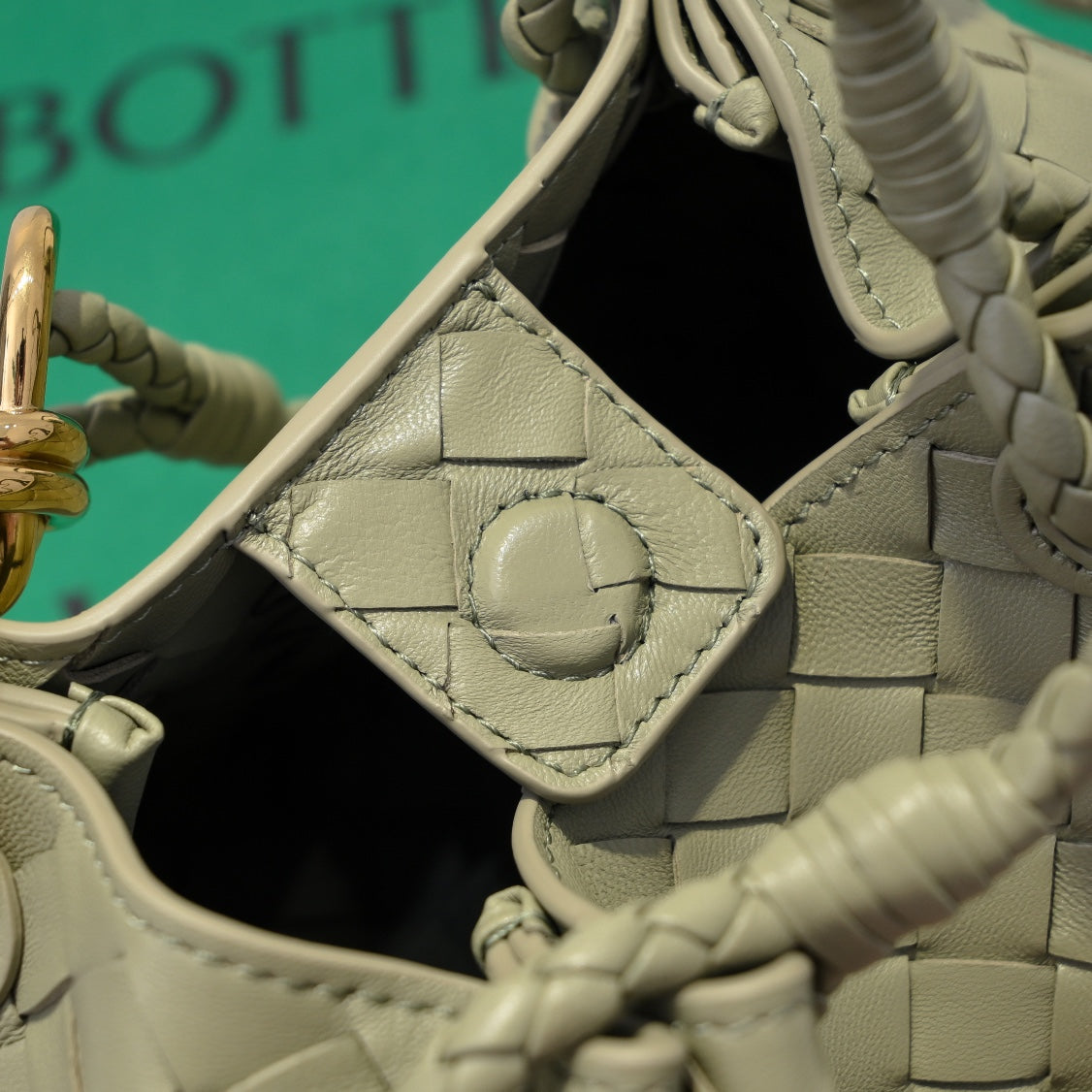 Bottega Veneta Handbag