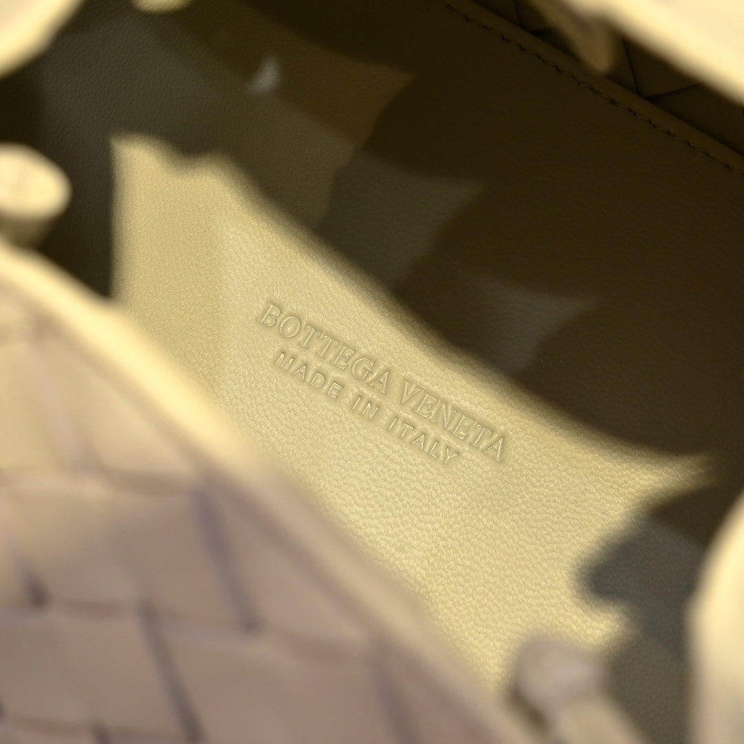 Bottega Veneta Handbag